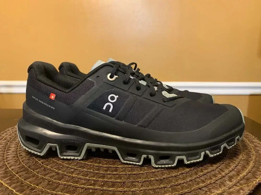 On Cloudventure Trail Running Shoes Black Swiss Engineering Women’s Size 8.5